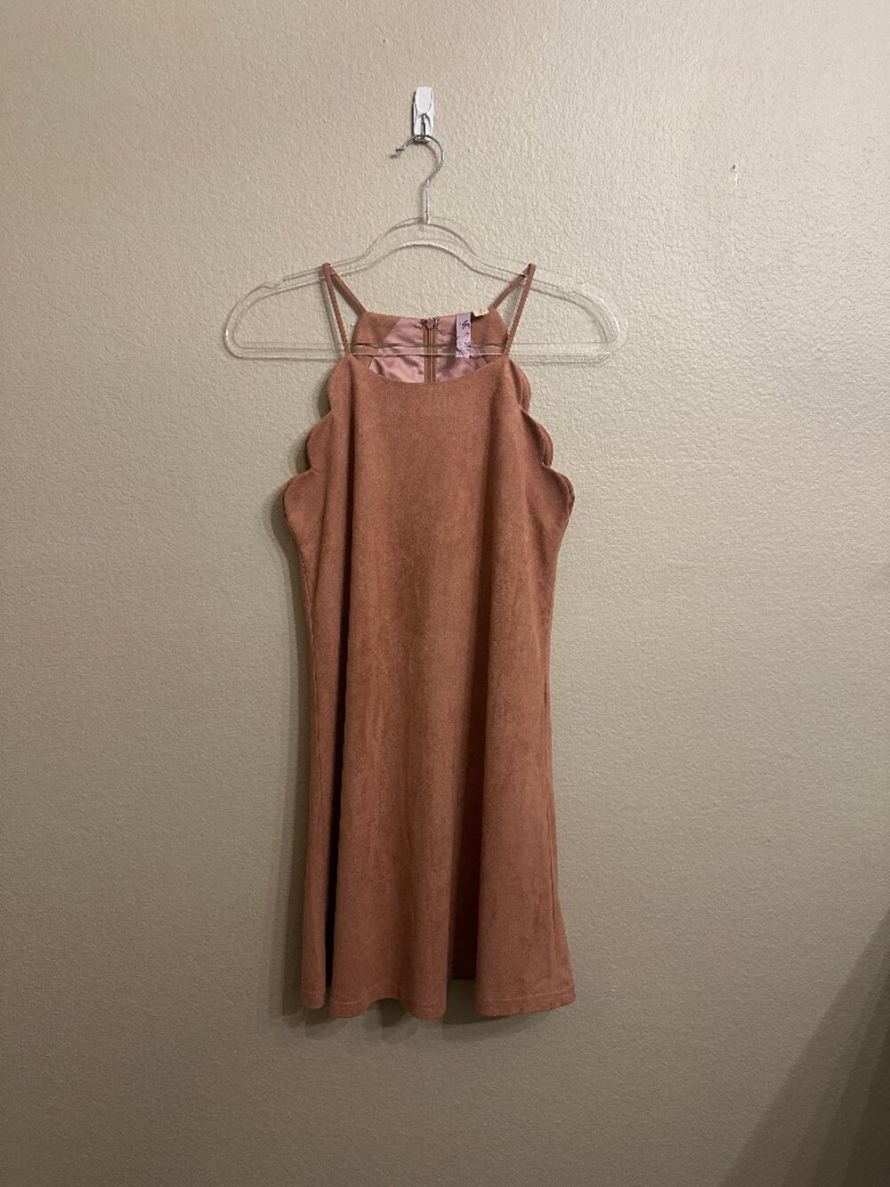 Alya Blush Pink Suede Scalloped Dress - Picture 2 of 4